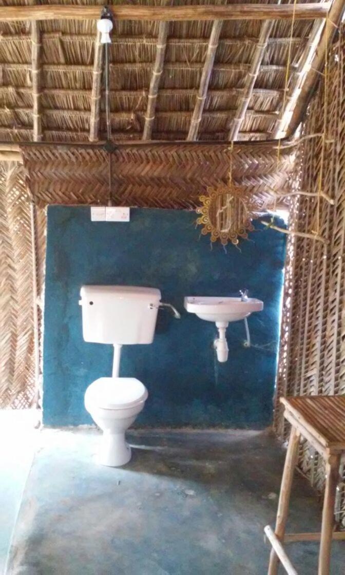 Bahati Diani House Glamping Diani Beach Bagian luar foto